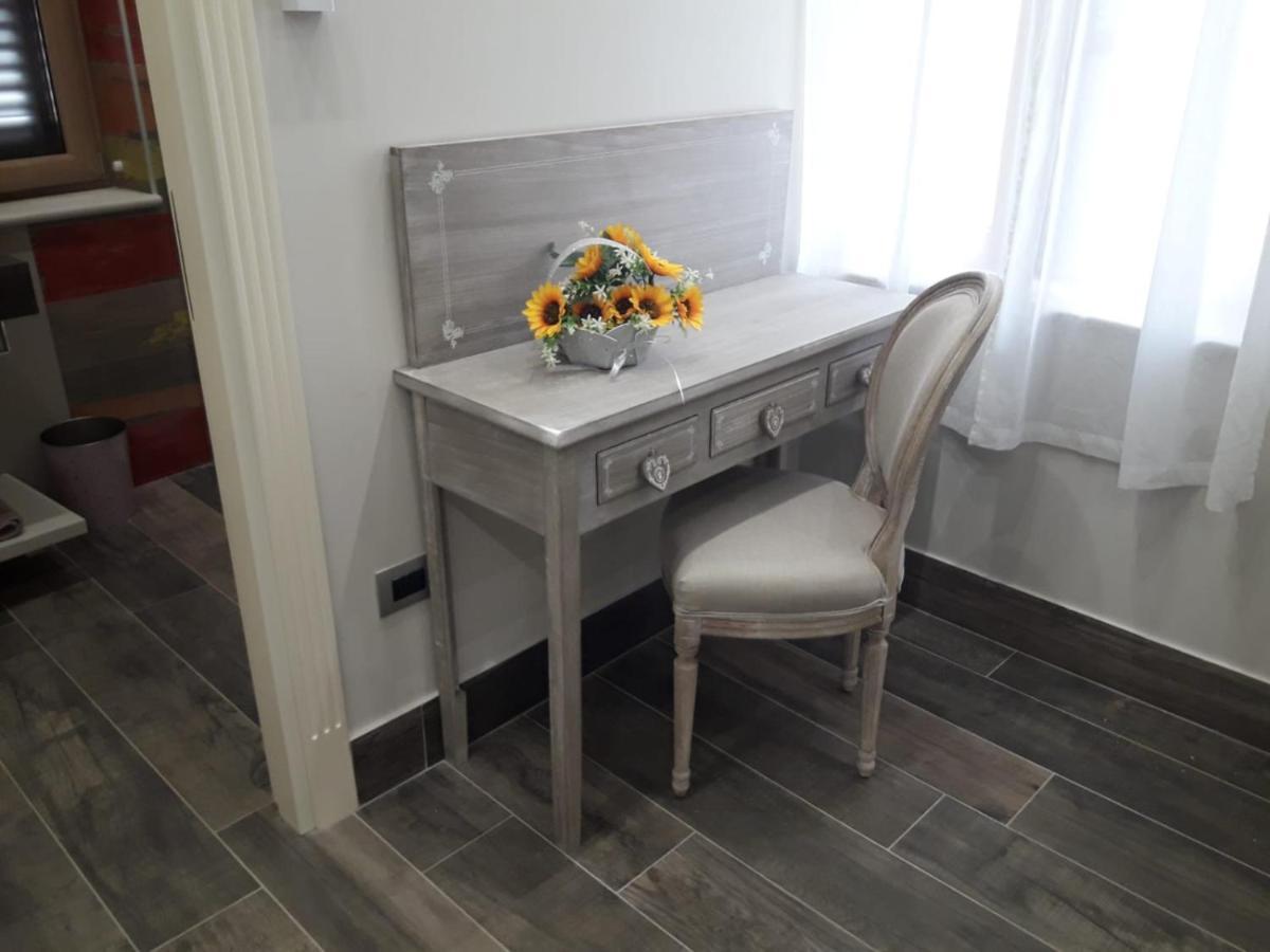 Veronica'S B&B Lesina Ngoại thất bức ảnh